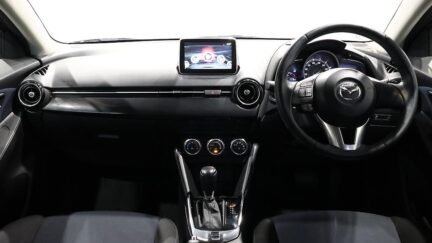 2014 Mazda Demio 13S image 358647