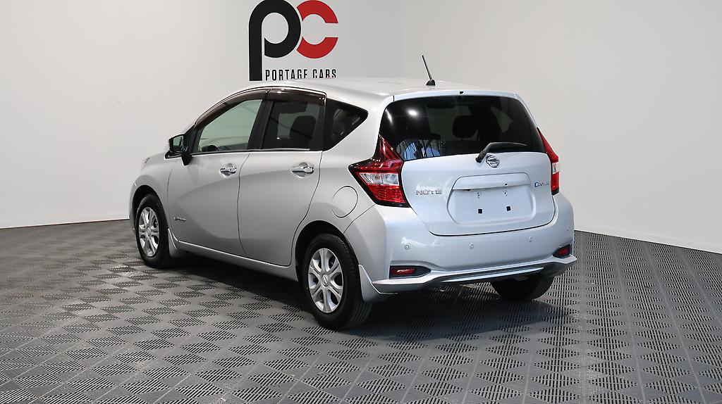 2017 Nissan Note e-Power X image 360008