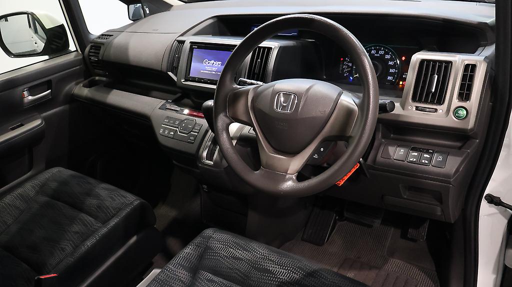 2012 Honda Step Wagon WGN G E-Selection image 361403