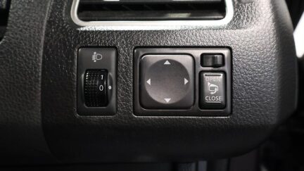 2012 Nissan Serena Hybrid Highway Star S-HV image 362046