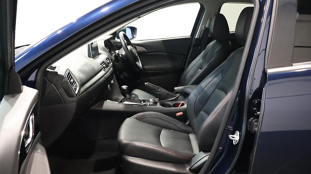 2016 Mazda Axela Sports 20S Touring L-Package image 360785