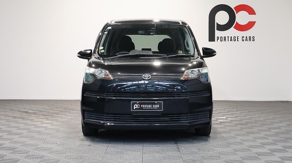 2013 Toyota Spade F Model, Push Start, Reverse Camera image 358332