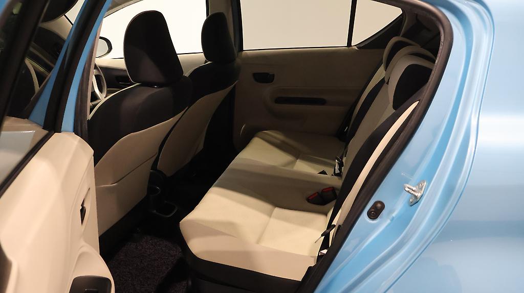 2012 Toyota Aqua S MODEL + PUSH BUTTON START + REVERSING CAMERA image 361904