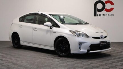 2013 Toyota Prius S MODEL + PUSH START + REVERSE CAMERA image 359813