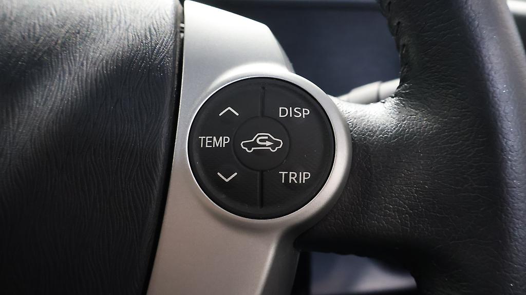 2013 Toyota Aqua Hybrid G Model image 359260