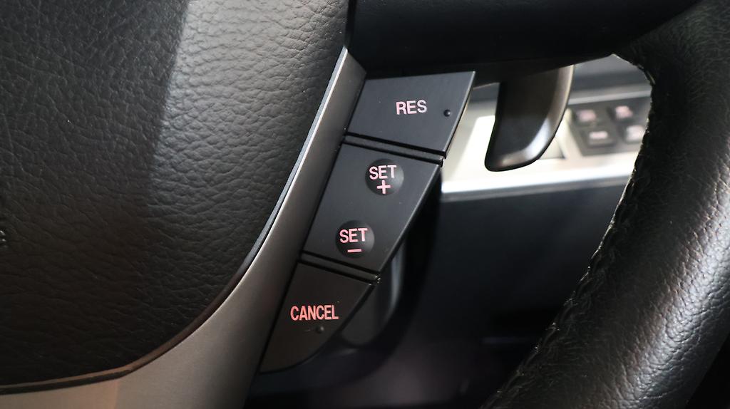 2013 Mazda Axela Sports 20S Skyactiv image 358927