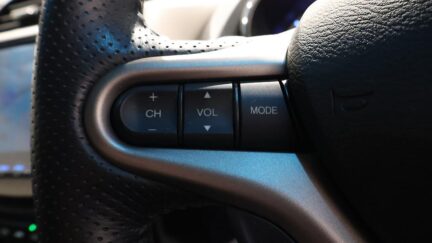 2012 Honda Fit Hybrid XH Selection image 361218