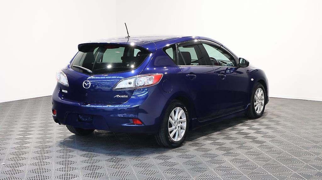 2012 Mazda Axela Sports 15S **Low KMS** image 358247