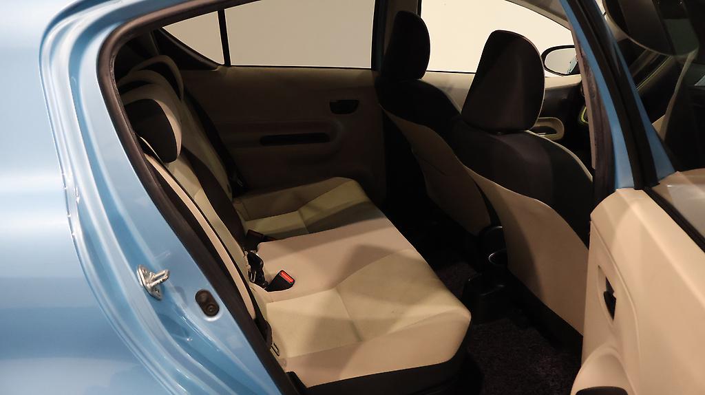 2012 Toyota Aqua S MODEL + PUSH BUTTON START + REVERSING CAMERA image 361905