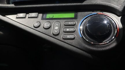 2012 Toyota Aqua G Model + Push Button Start image 359953