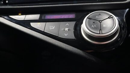 2015 Toyota Aqua S MODEL + PUSH START + REV CAMERA image 361321