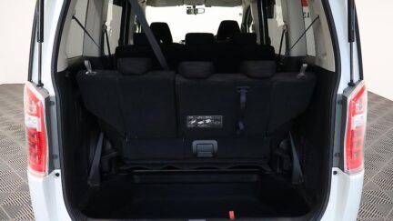 2012 Honda Step Wagon WGN G E-Selection image 361398