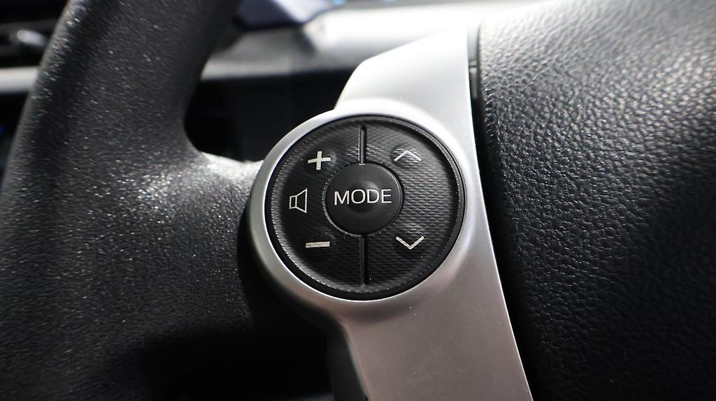 2015 Toyota Aqua S MODEL + PUSH START + REV CAMERA image 361326