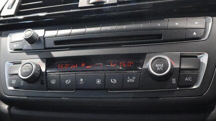 2014 BMW 3 Series 320i M Sport image 361646