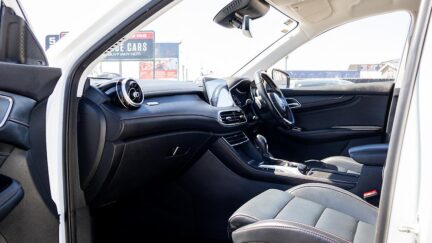 2022 MG HS 2.0PT/4WD/6AT EXCITE NZ NEW image 360683