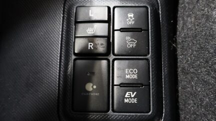 2016 Toyota Aqua G Model, Push Start, Reverse Camera image 360418