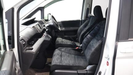 2012 Honda Step Wagon G Inter Navi E Selection image 361419