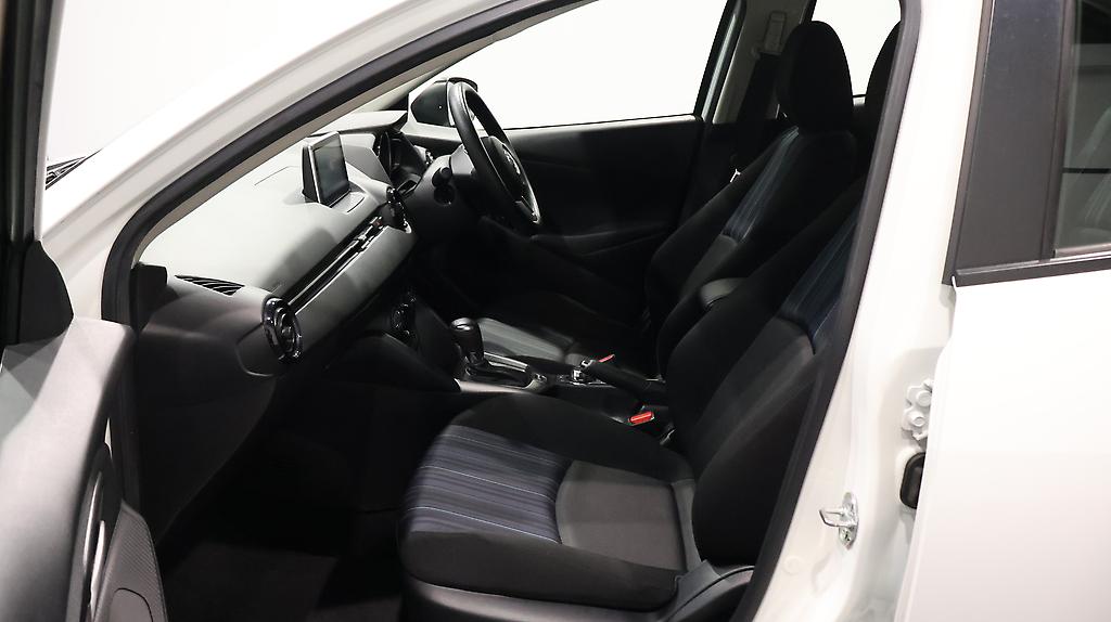 2016 Mazda Demio 13C PUSH BUTTON START image 361055