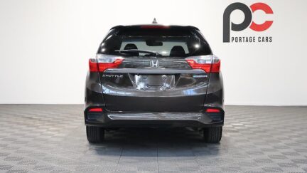 2015 Honda Shuttle Hybrid X image 358845