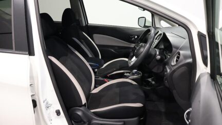 2017 Nissan Note e-Power X image 359557
