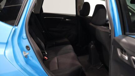 2013 Honda Fit Hybrid F-Package image 359707