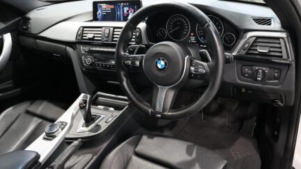 2013 BMW 3 Series image 362357