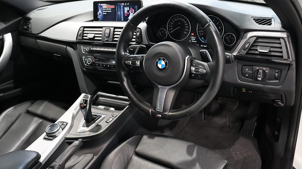 2013 BMW 3 Series image 362357