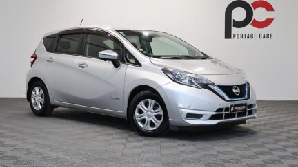 2017 Nissan Note e-Power X image 360005