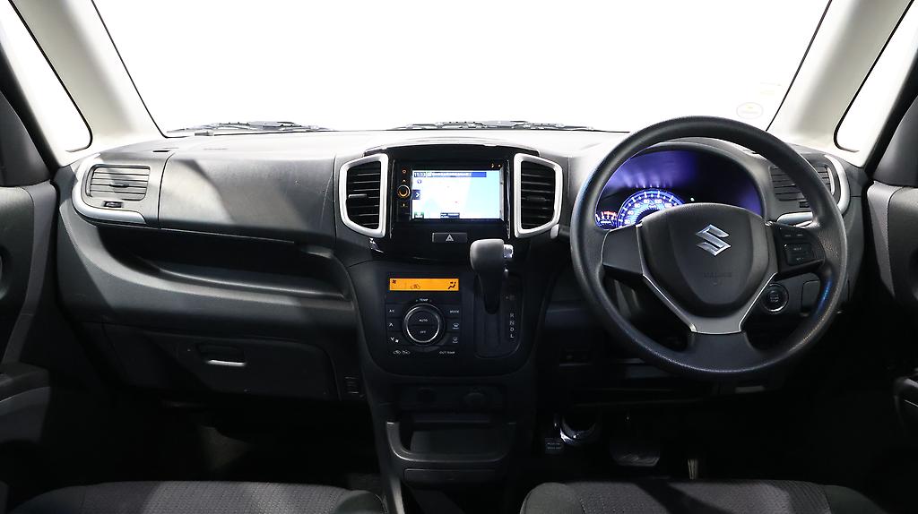 2015 Suzuki Solio X – PUSH BUTTON START, CRUISE CONTROL image 358627