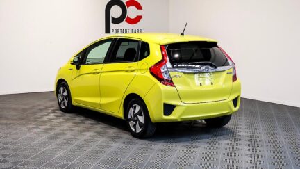 2013 Honda Fit Hybrid F-Package image 358529