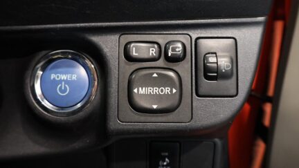 2012 Toyota Aqua S MODEL + PUSH START + REVERSE CAMERA image 360045