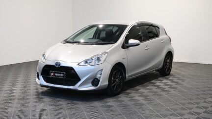 2015 Toyota Aqua Hybrid S Model image 359589