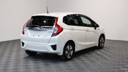 2014 Honda Fit Hybrid F-Package image 360075