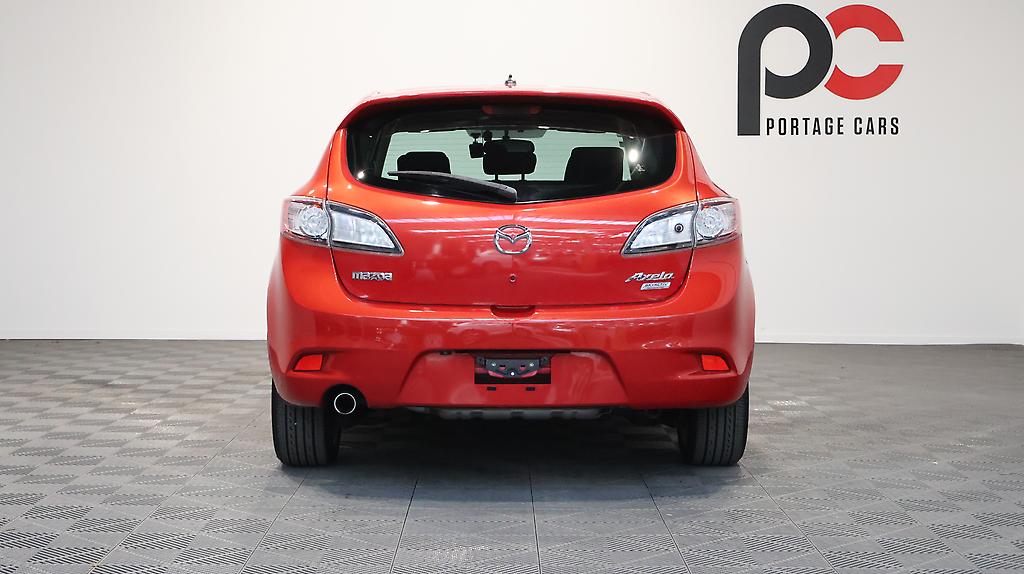 2013 Mazda Axela Sports 20S Skyactiv image 358912