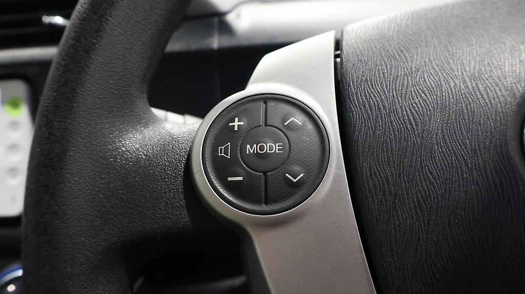 2012 Toyota Aqua S MODEL + PUSH BUTTON START + REVERSING CAMERA image 361915