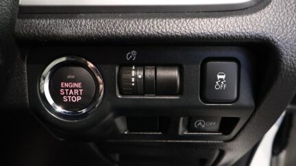 2014 Subaru Impreza Sport 1.6i-L image 359055