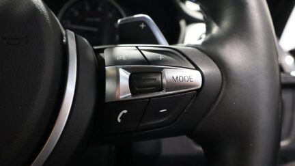 2013 BMW 320i Touring M Sports image 361871