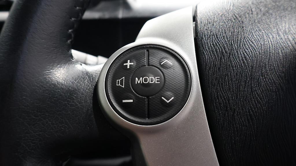 2013 Toyota Aqua G Model, Push Start, Reverse Camera image 359695