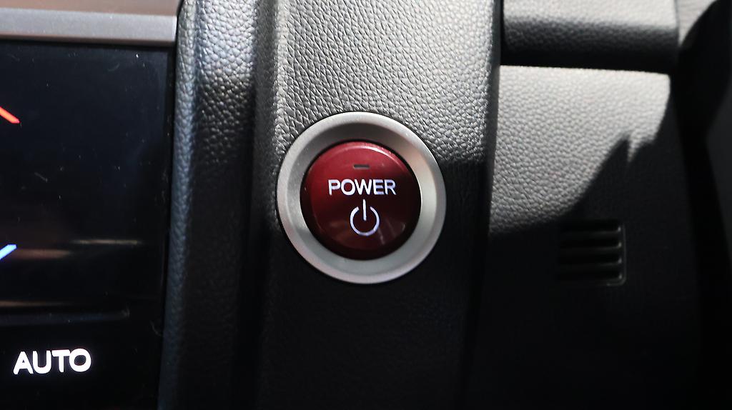 2014 Honda Fit Hybrid F-Package image 360089