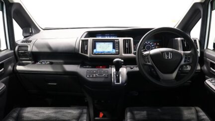 2012 Honda Step Wagon G Inter Navi E Selection image 361424