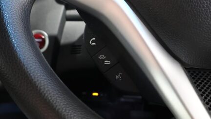 2013 Honda Fit Hybrid F-Package image 358545