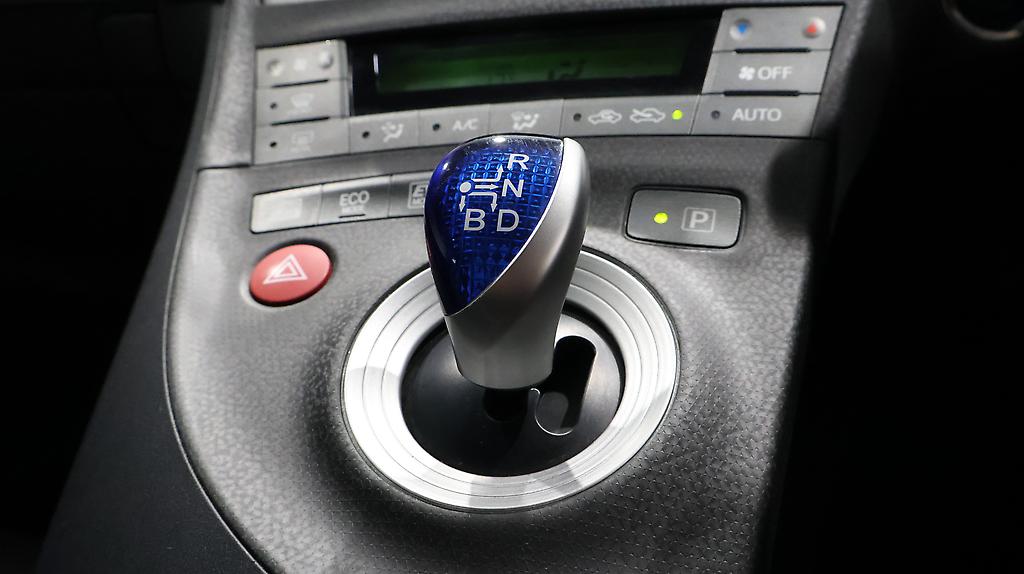 2012 Toyota Prius S Model + Push Button Start image 361669