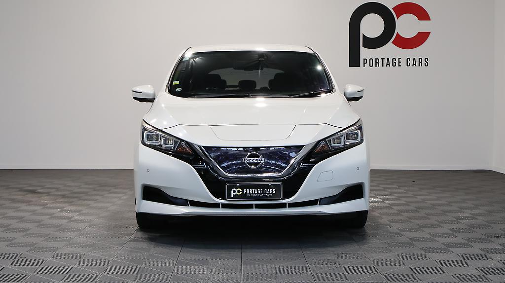 2018 Nissan Leaf X Pre-Crash and Cruise **84% SOH** image 361330