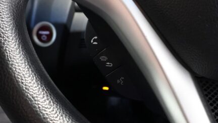 2013 Honda Fit Hybrid F-Package image 359717