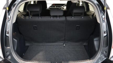 2015 Toyota Aqua S MODEL + PUSH START + REV CAMERA image 361312