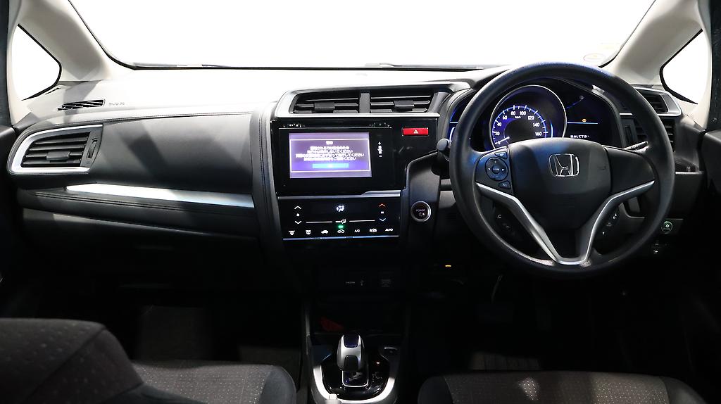 2013 Honda Fit Hybrid F-Package image 359709