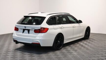 2013 BMW 3 Series image 362349