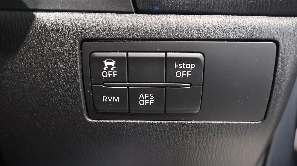 2014 Mazda Axela Sports 20S Touring image 360463