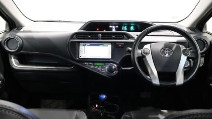 2013 Toyota Aqua G Black Soft Leather image 358560