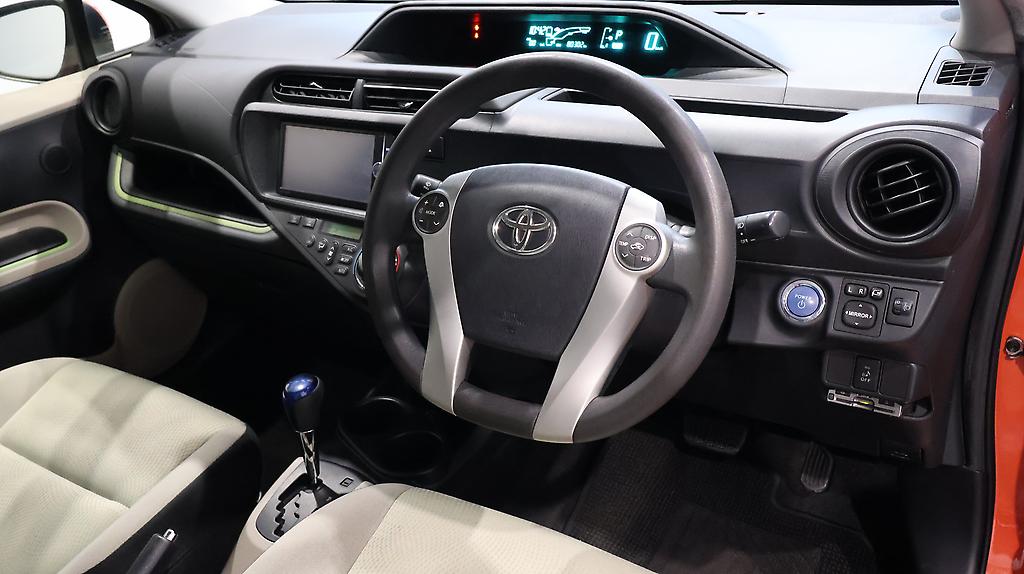 2013 Toyota Aqua S MODEL + PUSH START image 360166